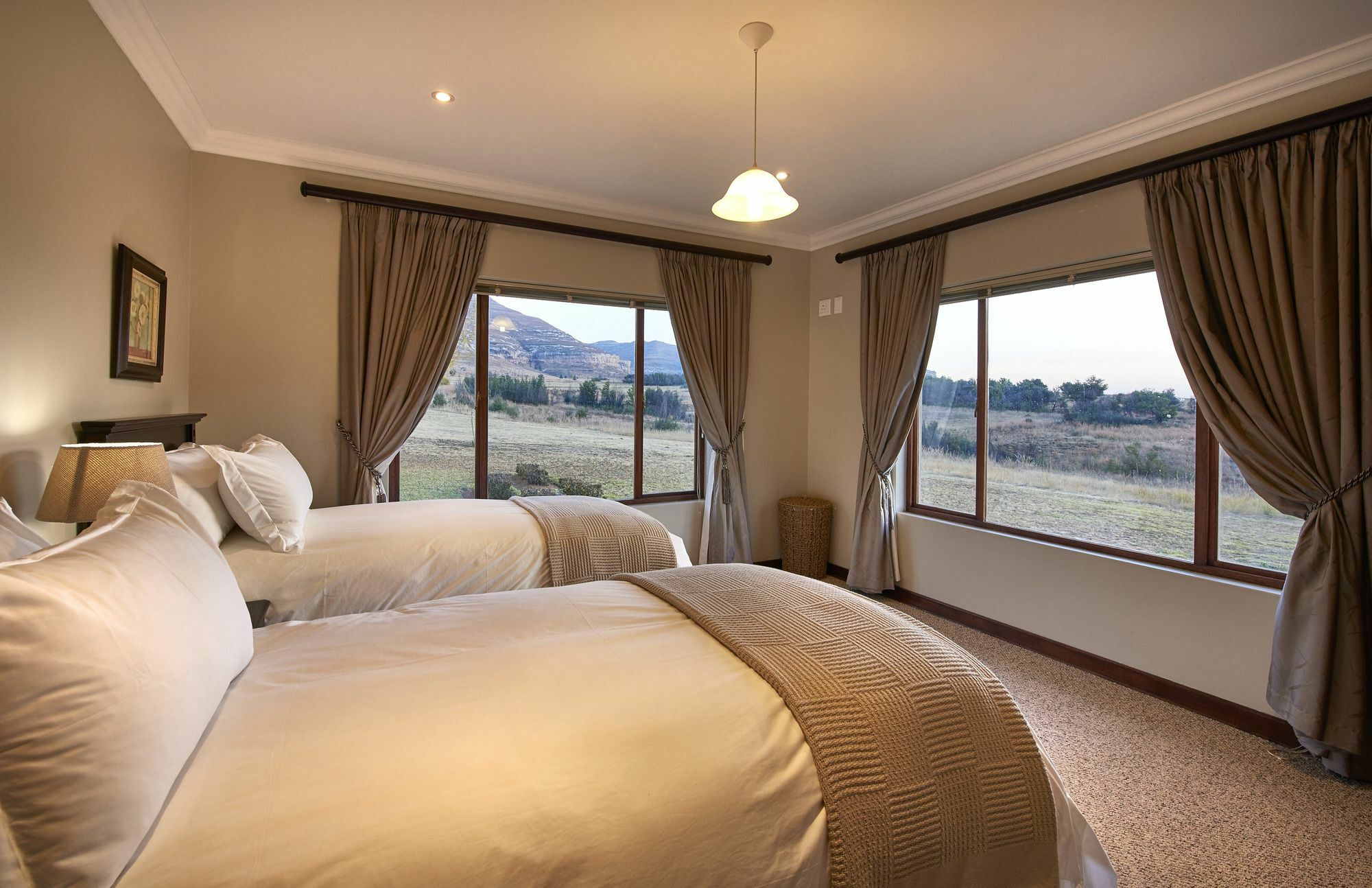 شقة Dynasty Red Mountain Ranch كلارينس المظهر الخارجي الصورة