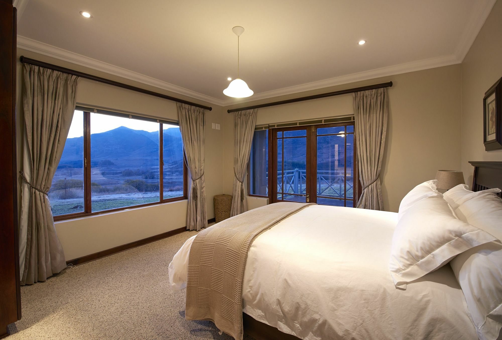 شقة Dynasty Red Mountain Ranch كلارينس المظهر الخارجي الصورة