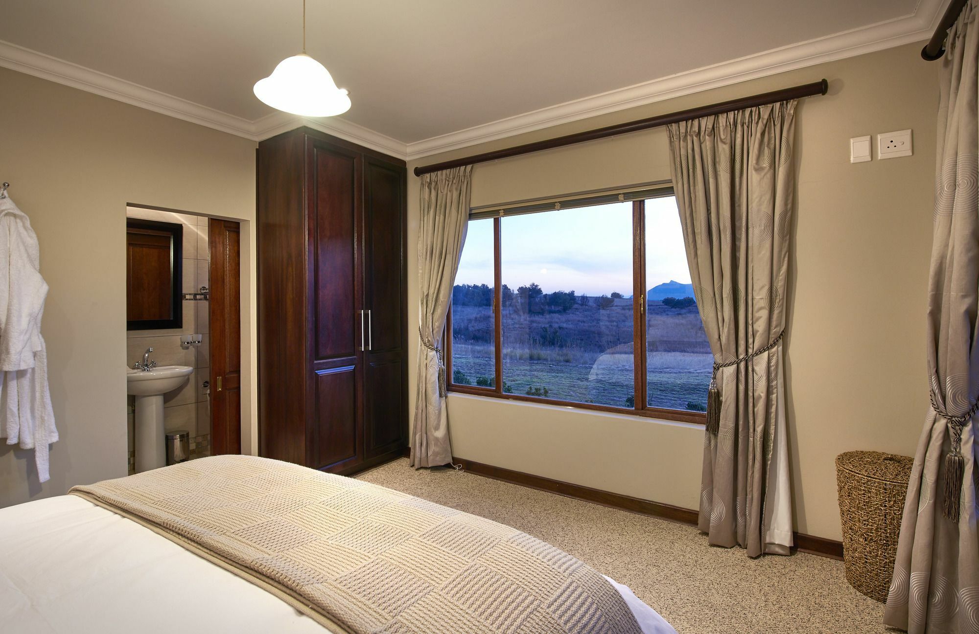 شقة Dynasty Red Mountain Ranch كلارينس المظهر الخارجي الصورة